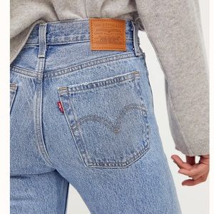 Women’s Levi’s 502 Jeans